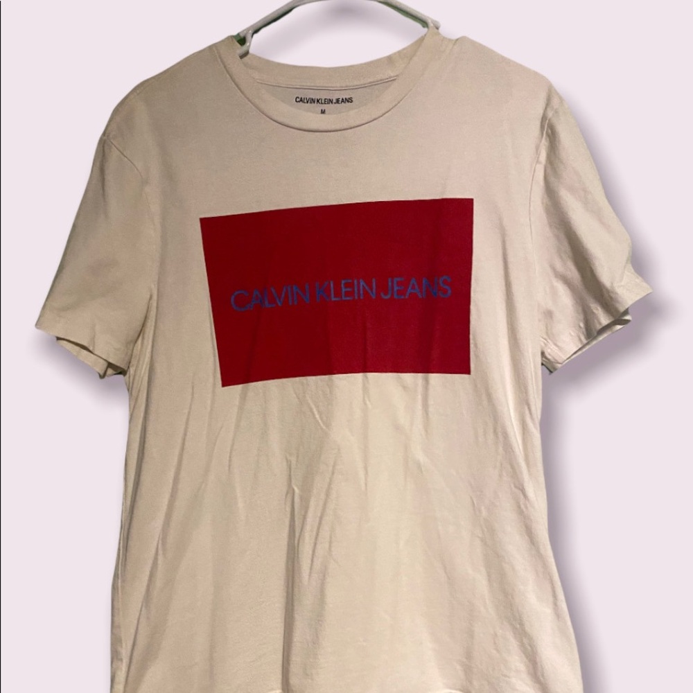 Calvin Klein T-Shirt